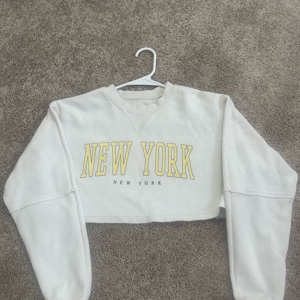 Cream and Yellow New York Cropped Sweatshirt